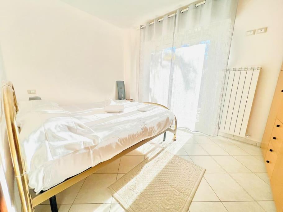Suite Dei Fiori - Luxury Open Space Санремо Экстерьер фото